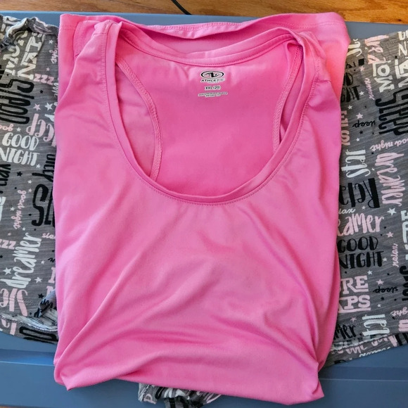 Pajama Bundle. Athletic Tank Top XXL and Secret Treasures Sleep Shorts 2X - Picture 1 of 7